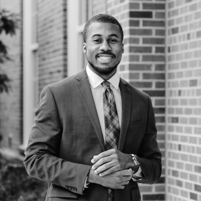 Aaron Davis Headshot