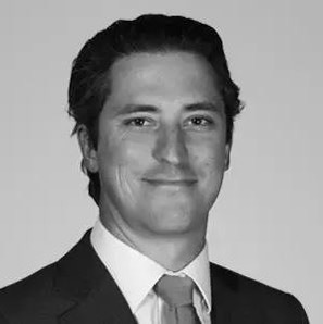 Robert Strong Headshot